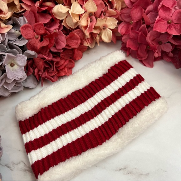 Infant Baby Red Striped Winter Hat & Ring Scarf Set - Picture 12 of 16